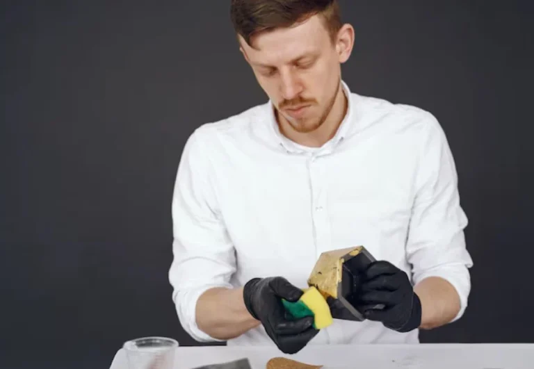 How to Use Magic Eraser Safely on Chrome Without Causing Microdamage
