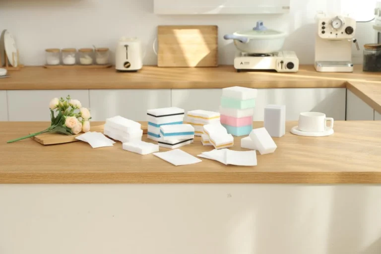 Why the Thin Sheet Design Outperforms Traditional Pads for Magic Erasers